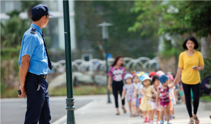 bảo vệ trường học